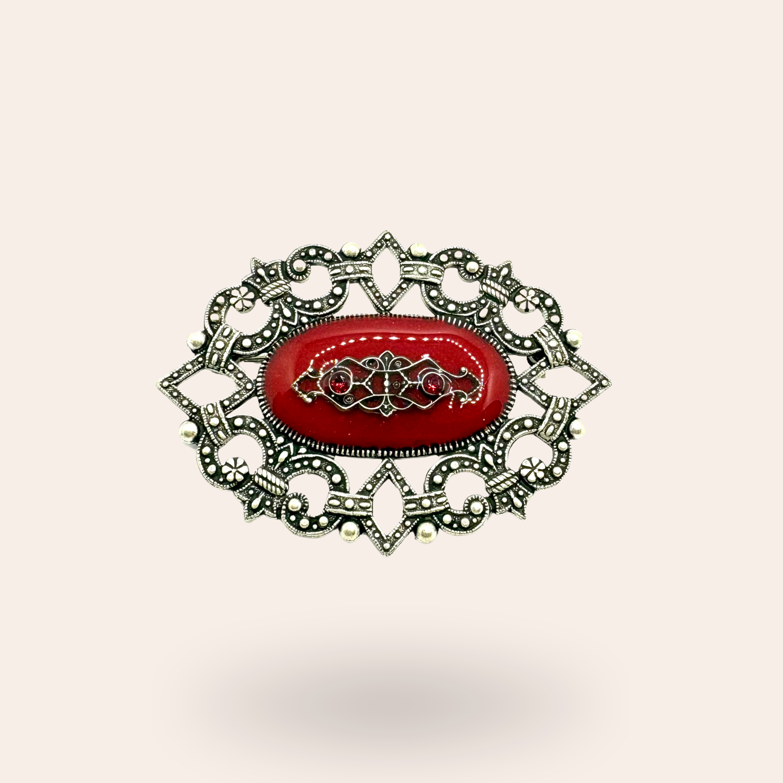 Broche Lady
