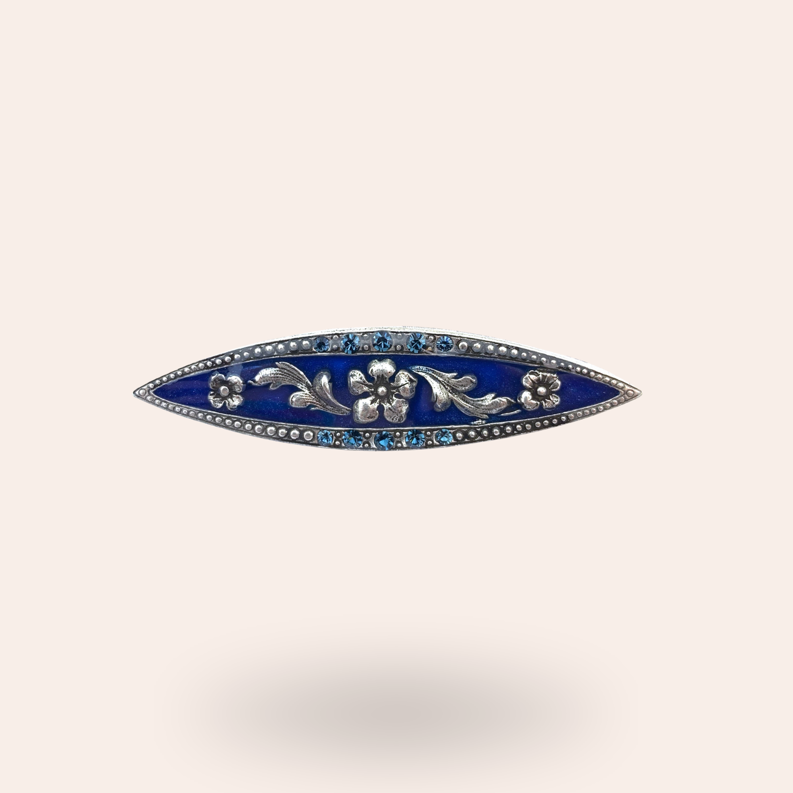 Broche Autrefois