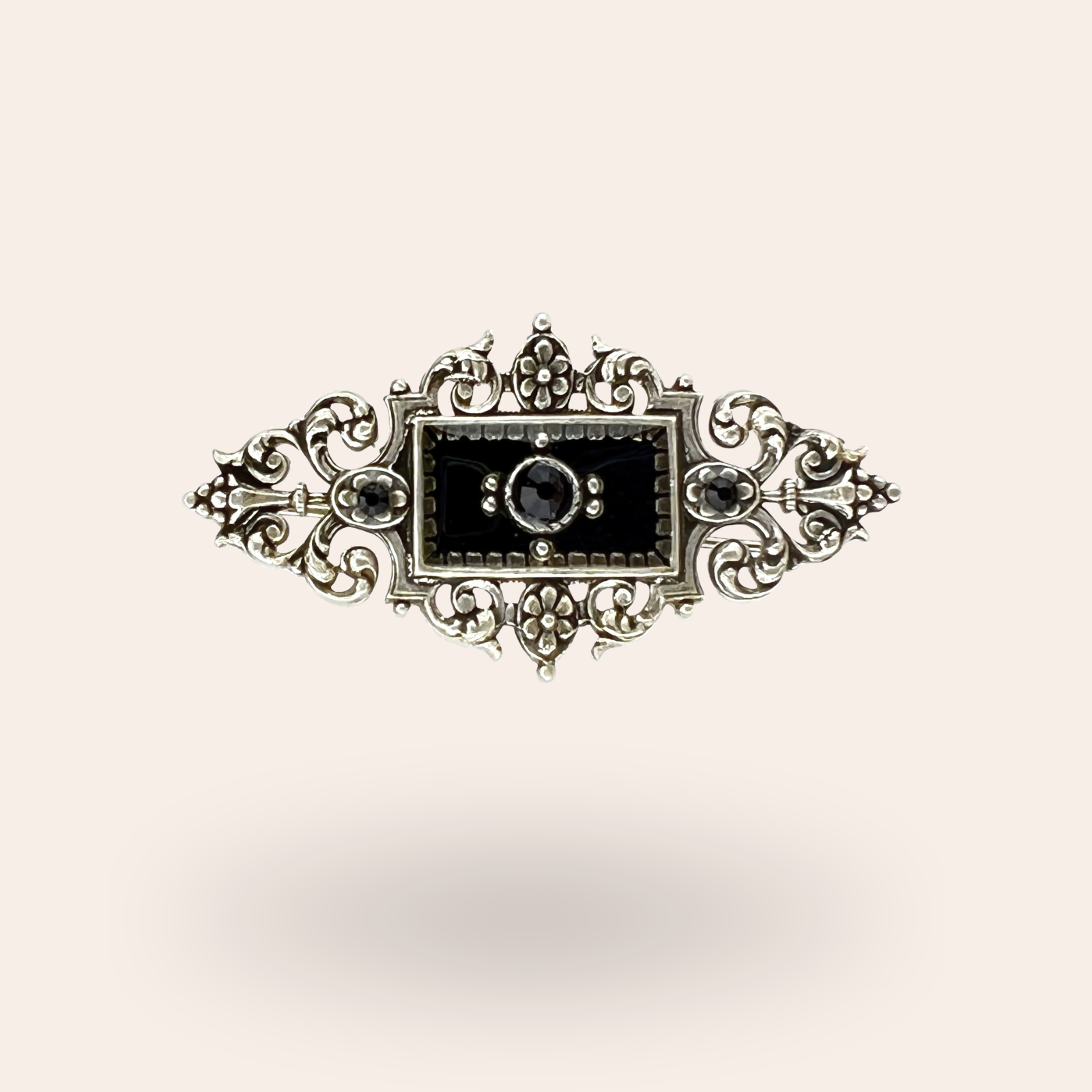 Broche Marta