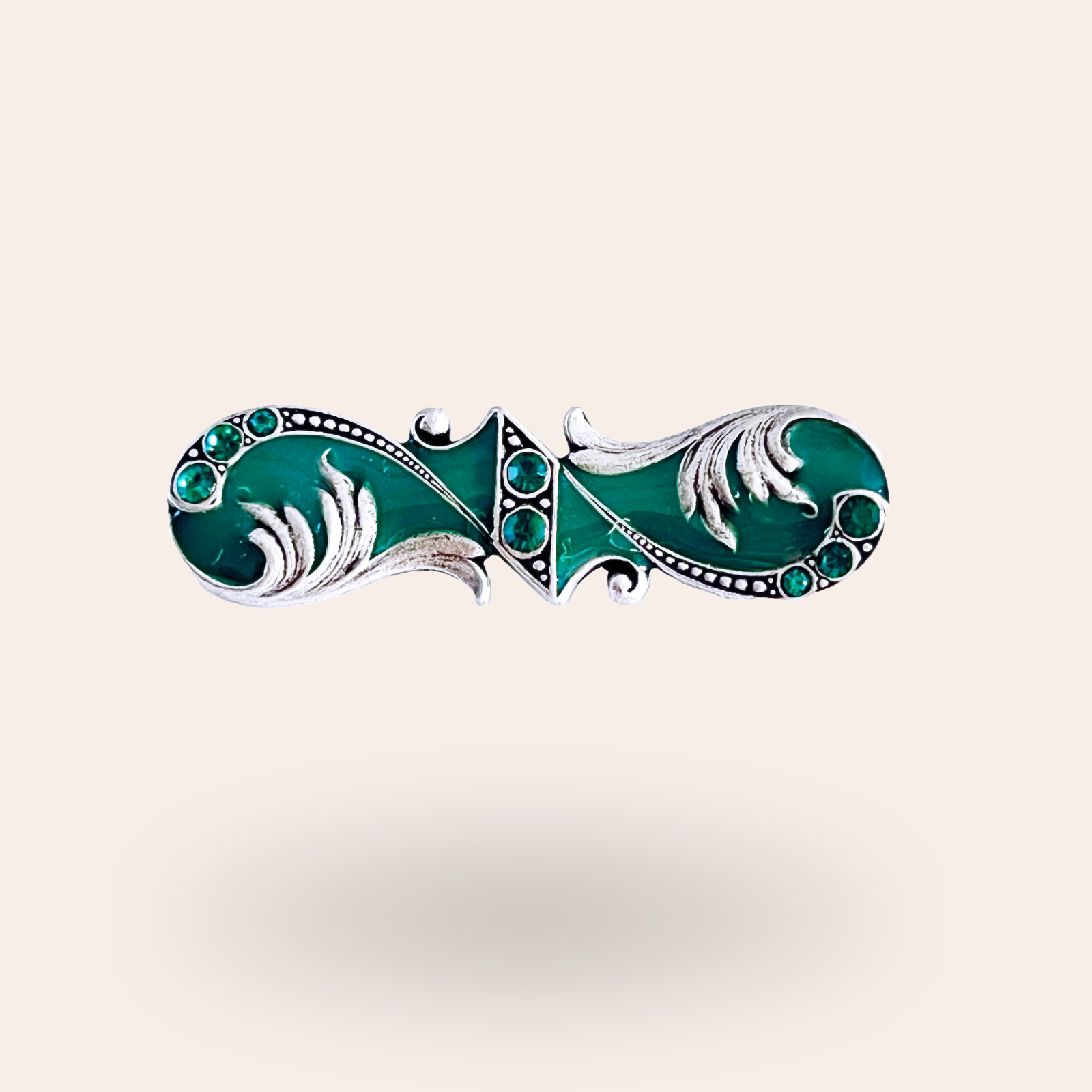 Broche Hildegarde