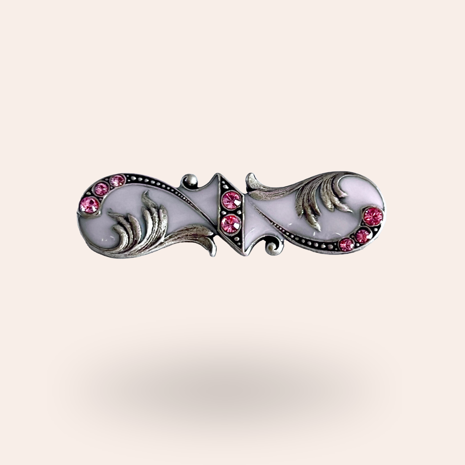 Broche Hildegarde