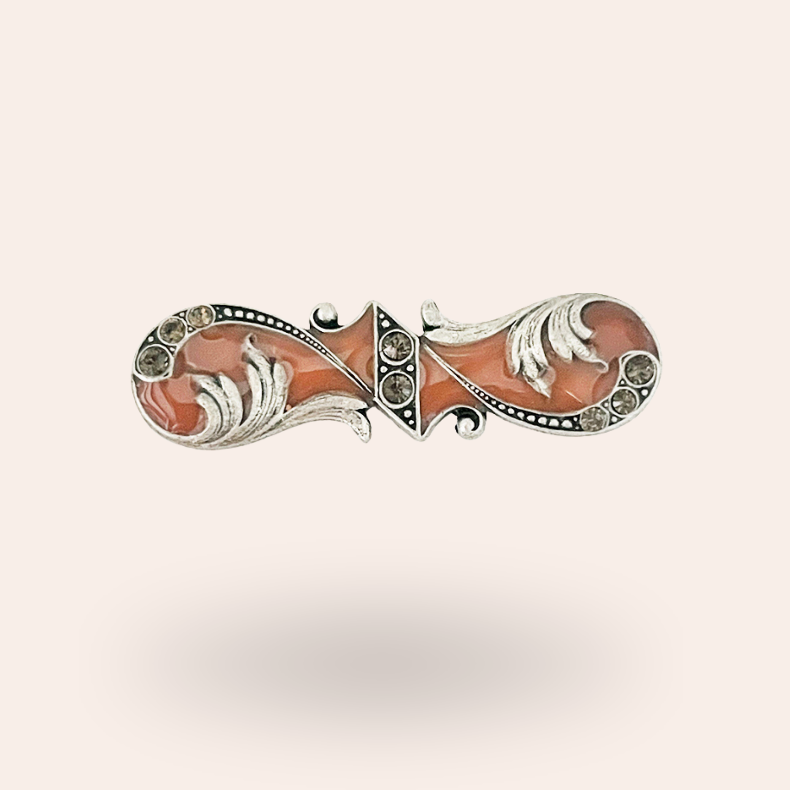 Broche Hildegarde