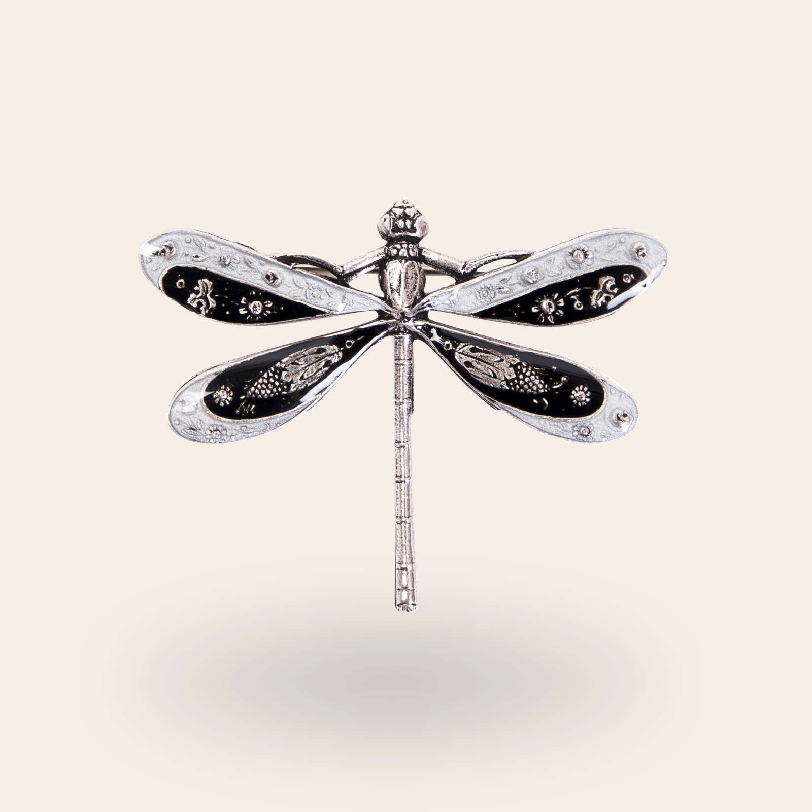 Broche Libellule gravée