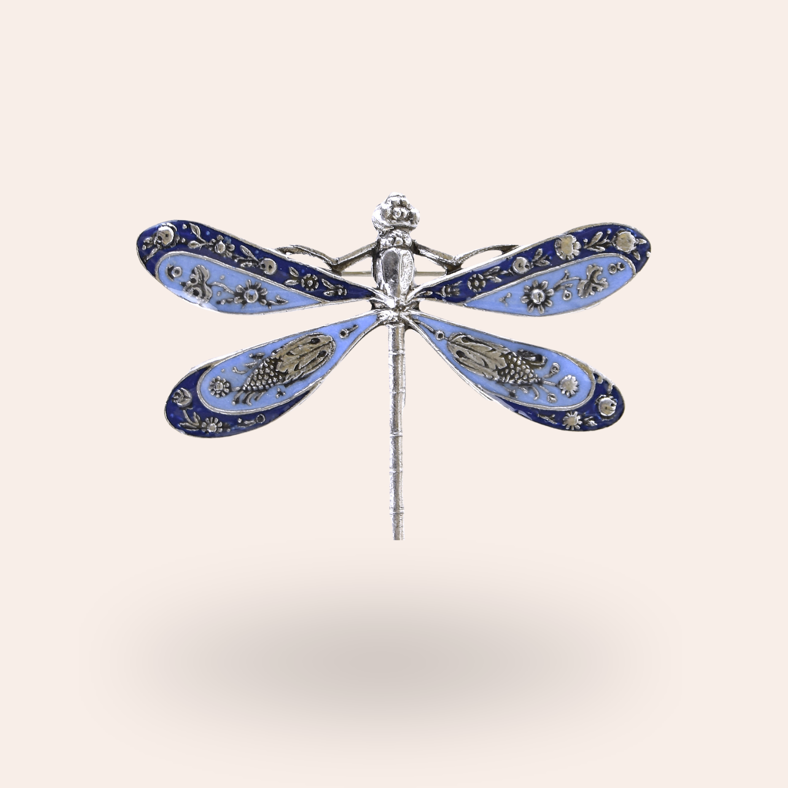 Broche Libellule gravée