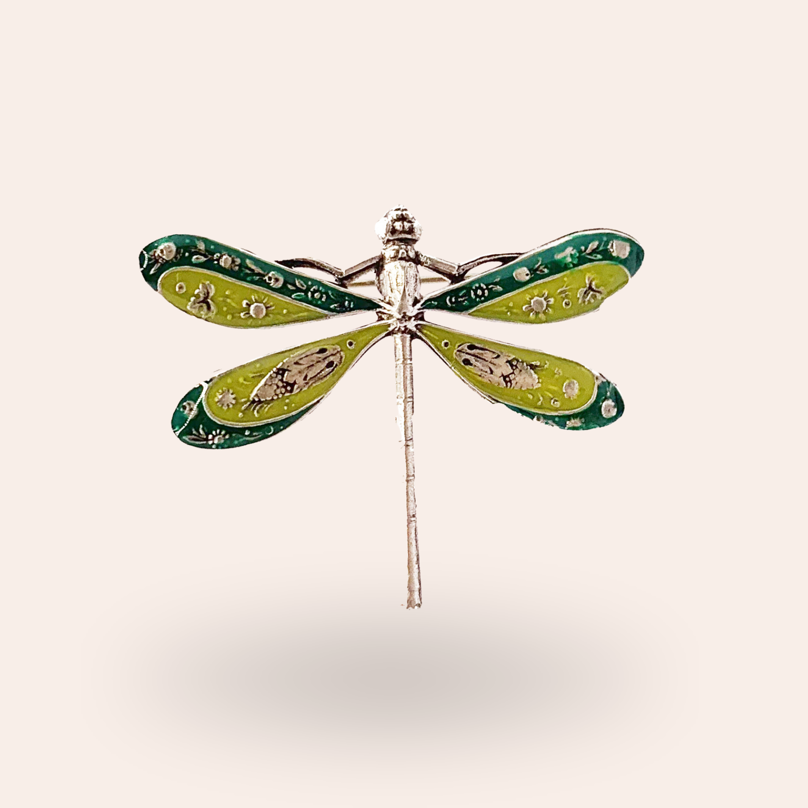 Broche Libellule gravée