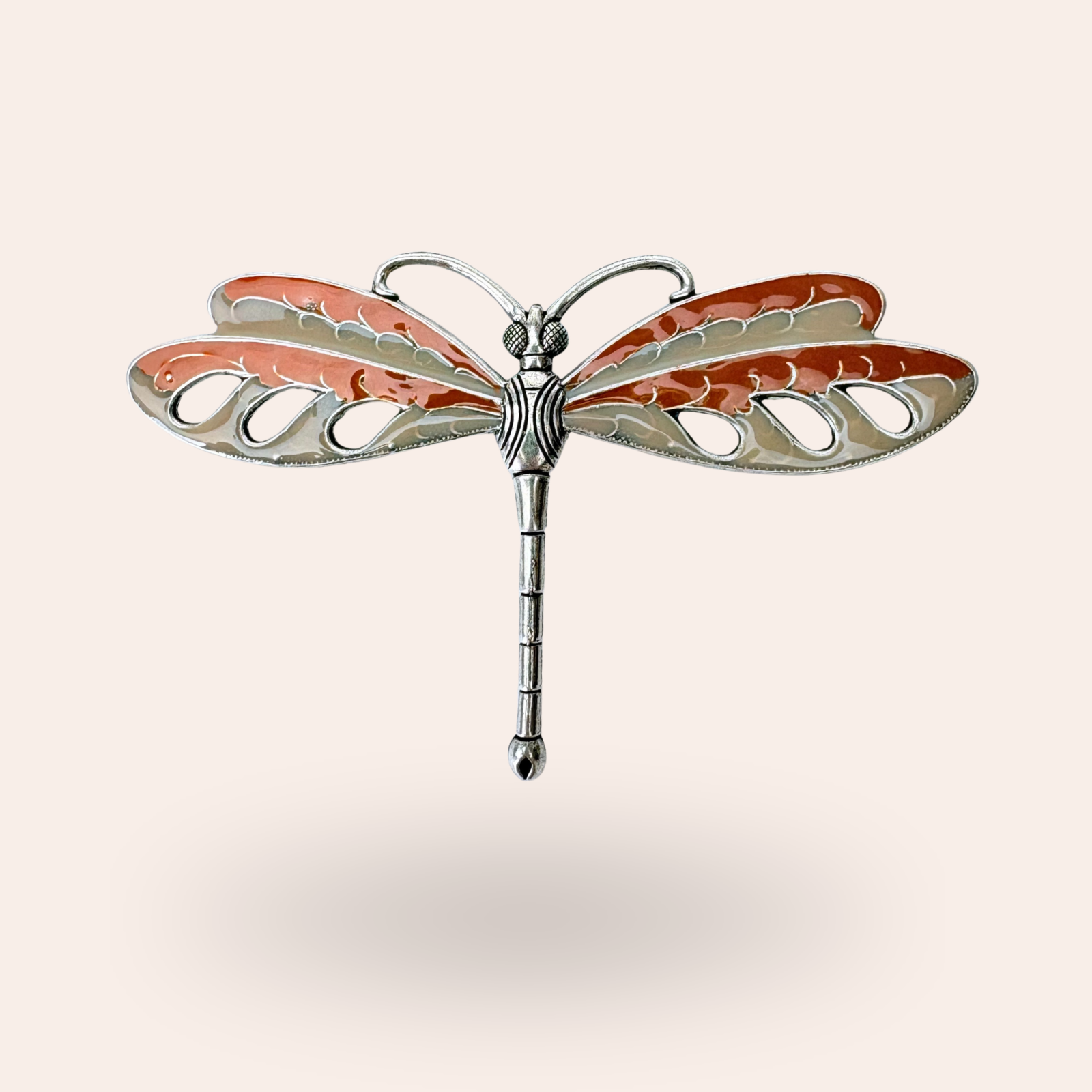 Broche Libellule gravée
