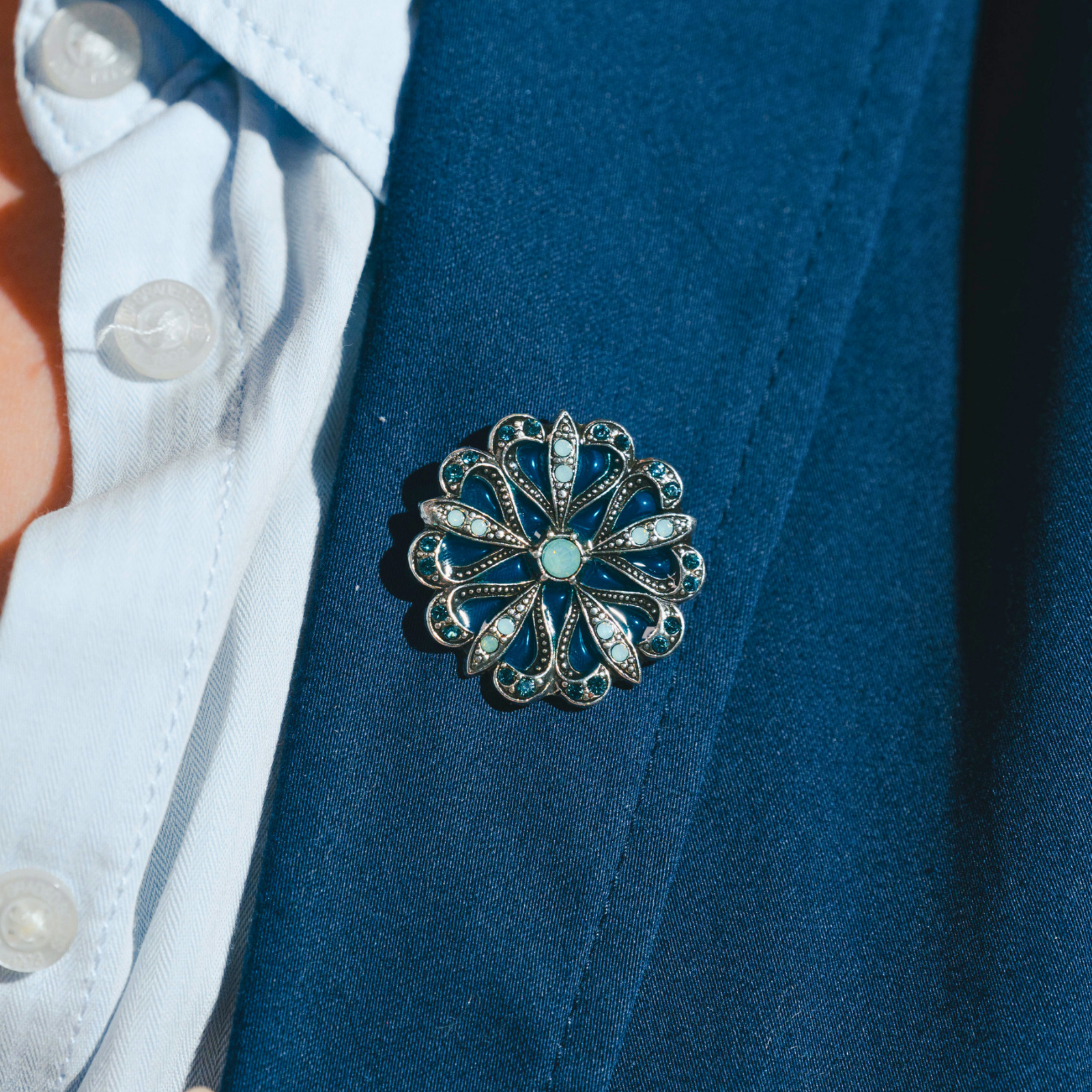 Broche Flore Argentée