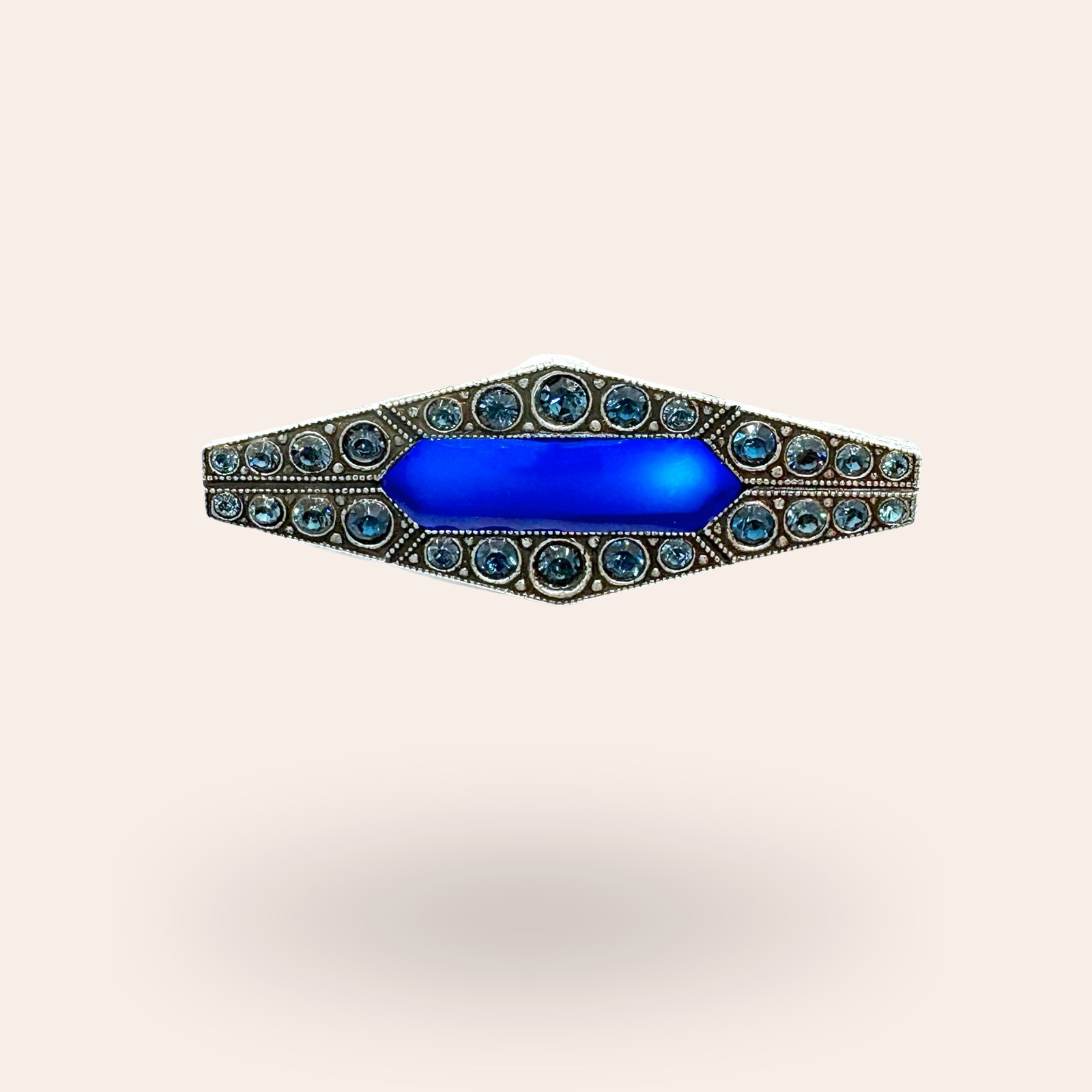 Broche Raja