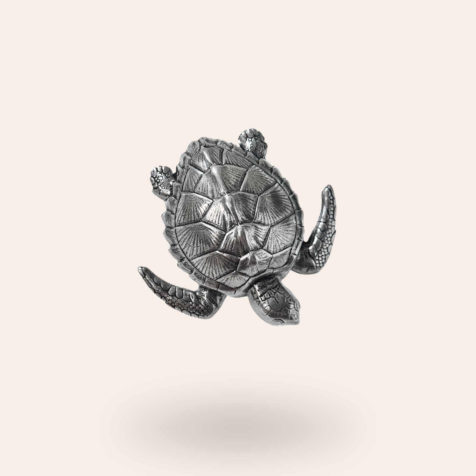 Broche Caouanne