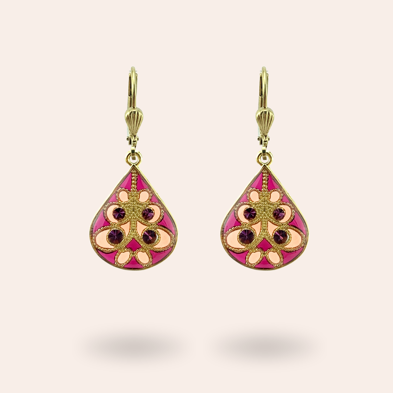 Boucles d'oreilles Entrelacs dorées