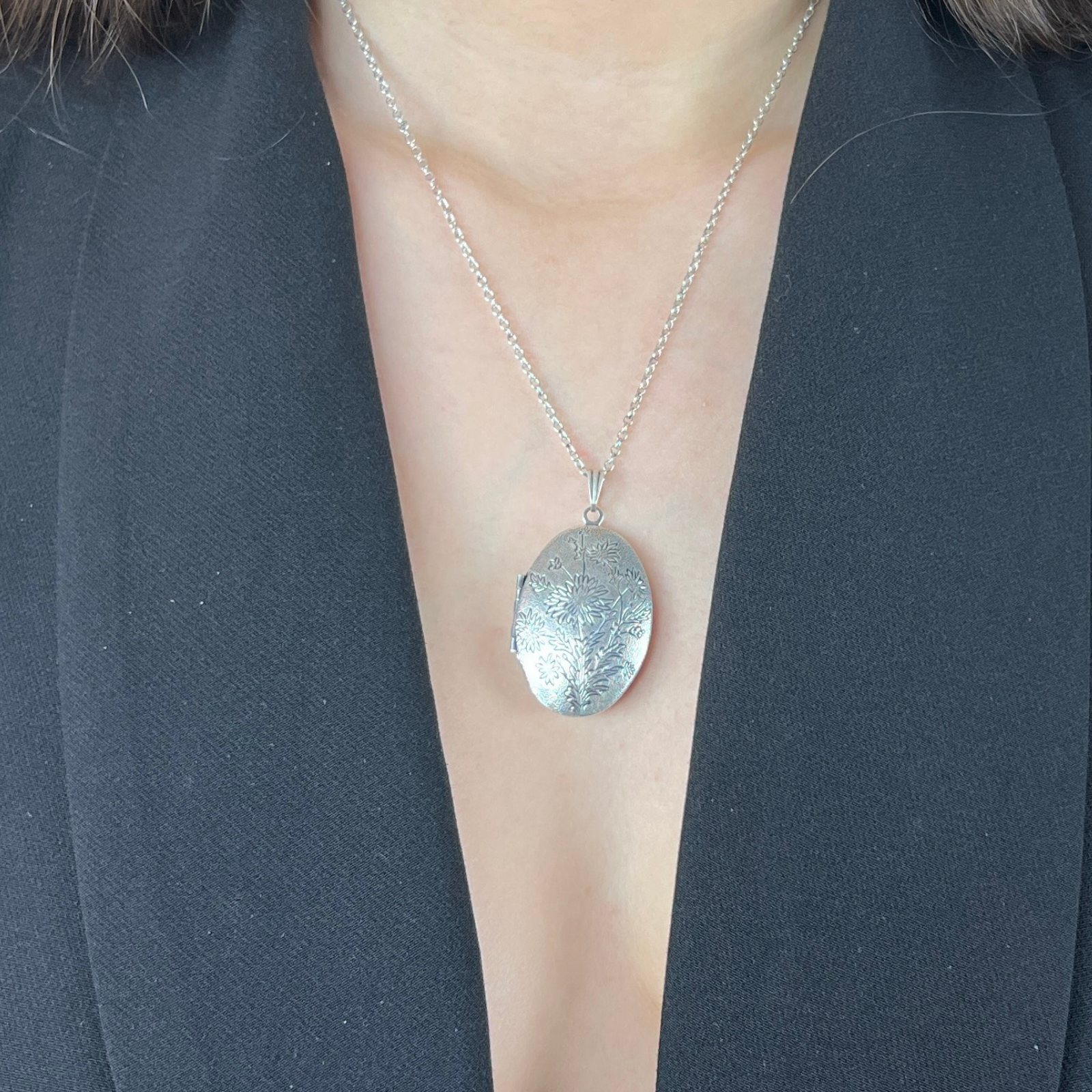 Collier Locket arabesque Argenté