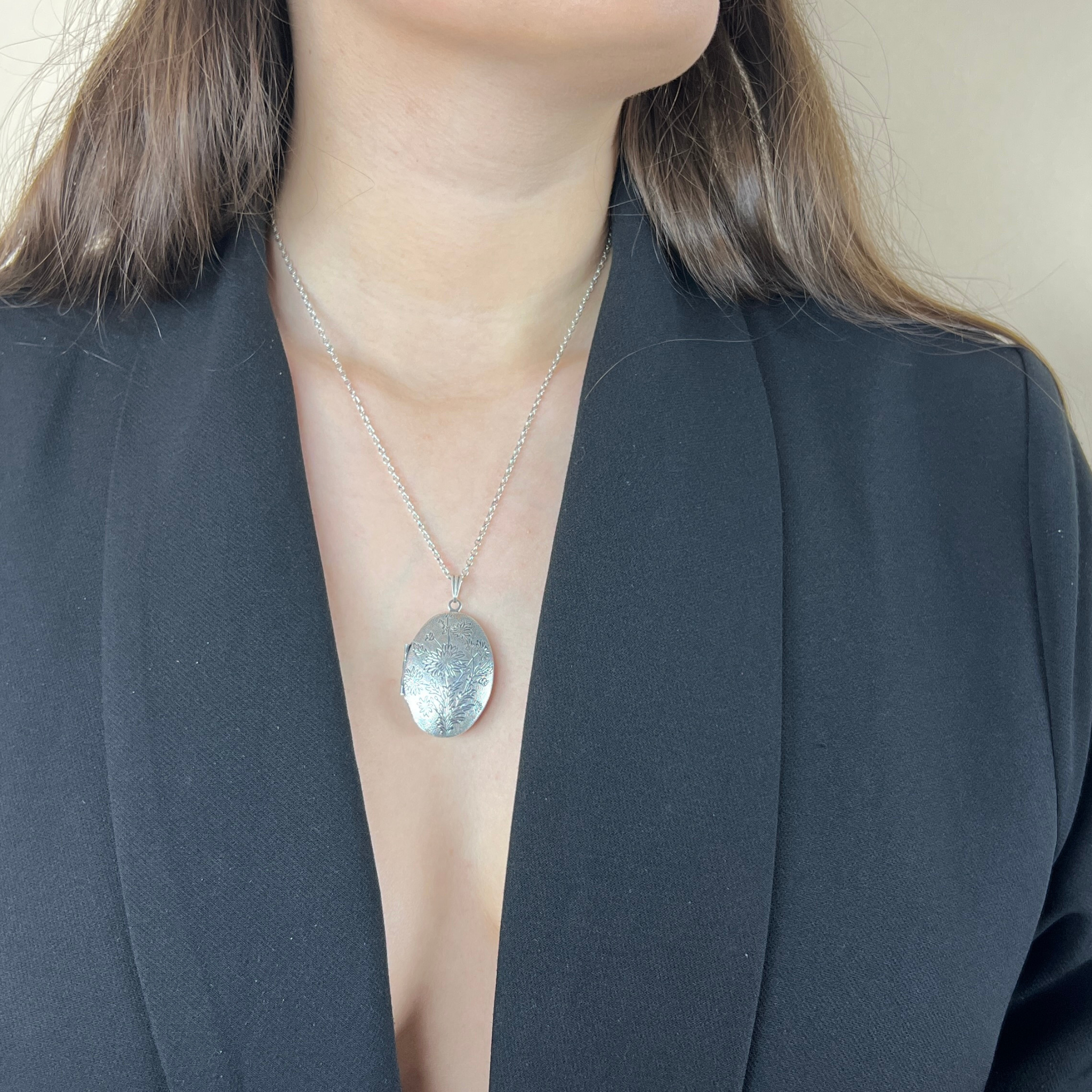 Collier Locket arabesque Argenté