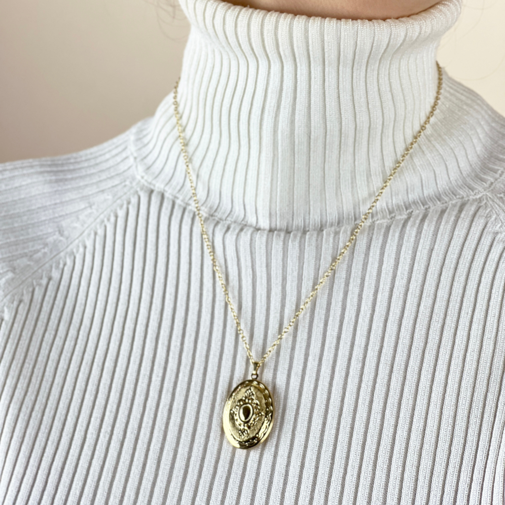 Collier Locket minorque Doré